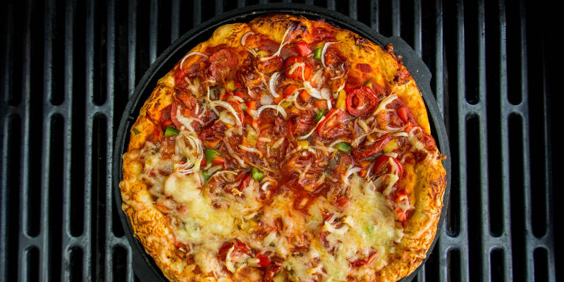 Dutch Oven auf dem Grill