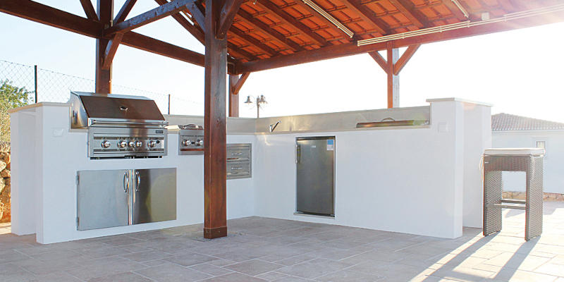 Außenküche selber bauen mit Modulen von Sunstone