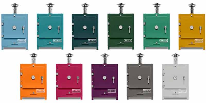 Charlie Oven Holzkohle Öfen in kräftigen, wetterfesten Farben