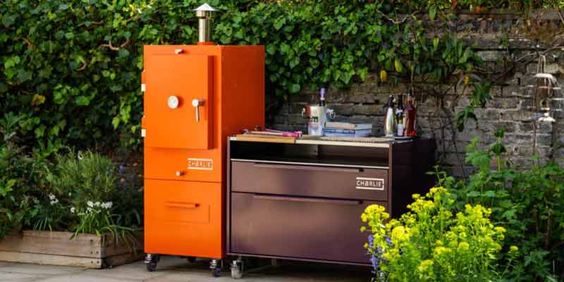 Charlie Oven Holzkohleofen und Cabinet