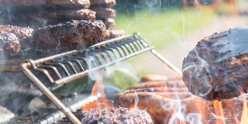 Warmhalterost zum Warmhalten von gegrillten Burgern